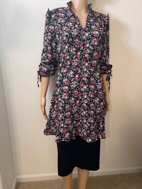 NWT Retro Look Floral Print Dress